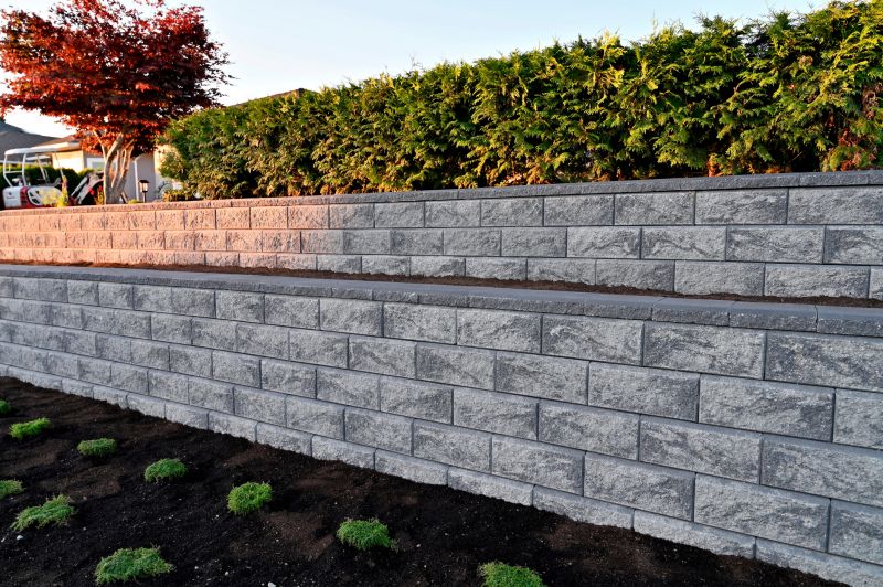 Concrete Retaining Wall